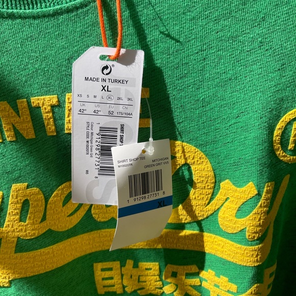 Brand new Super Dry t-shirt. - Picture 4 of 5